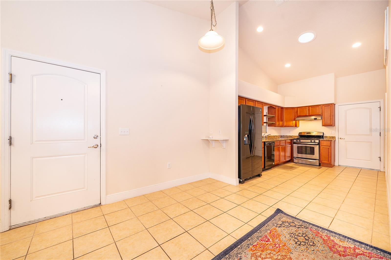 1075 David Walker Dr #c-1 Property Photo 8