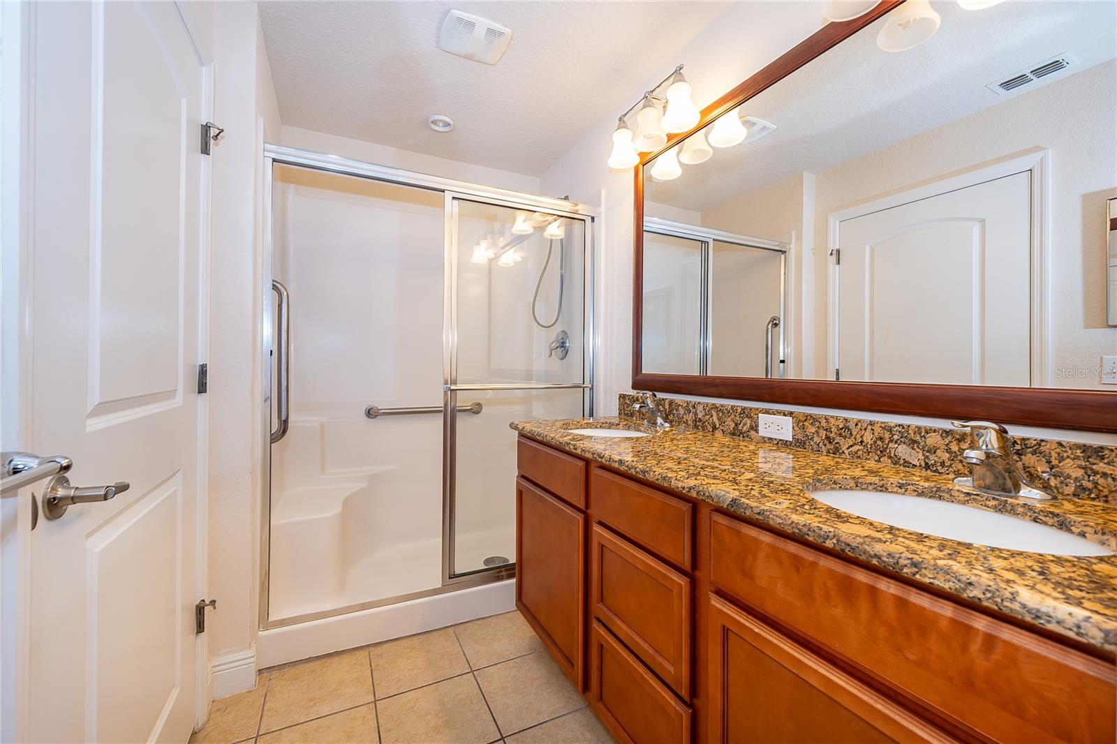 1075 David Walker Dr #c-1 Property Photo 14