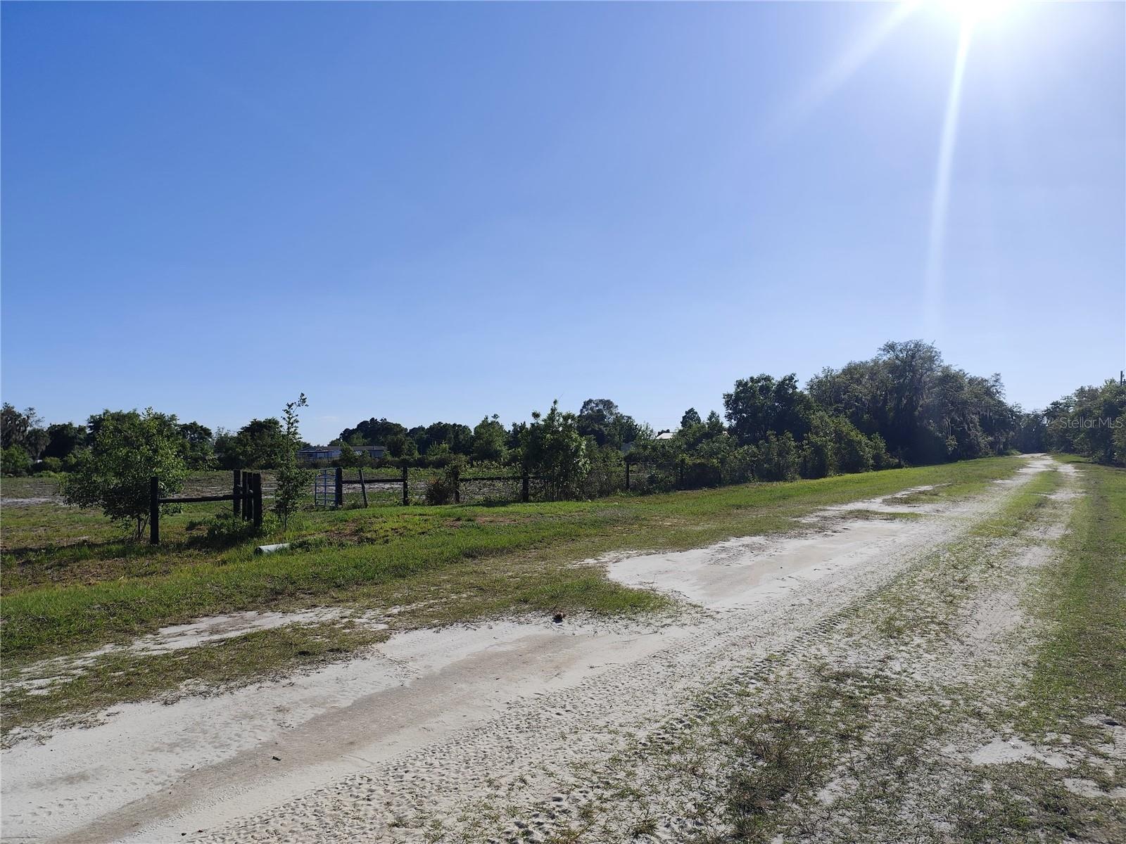 4535 Sarver Ave Property Photo 10