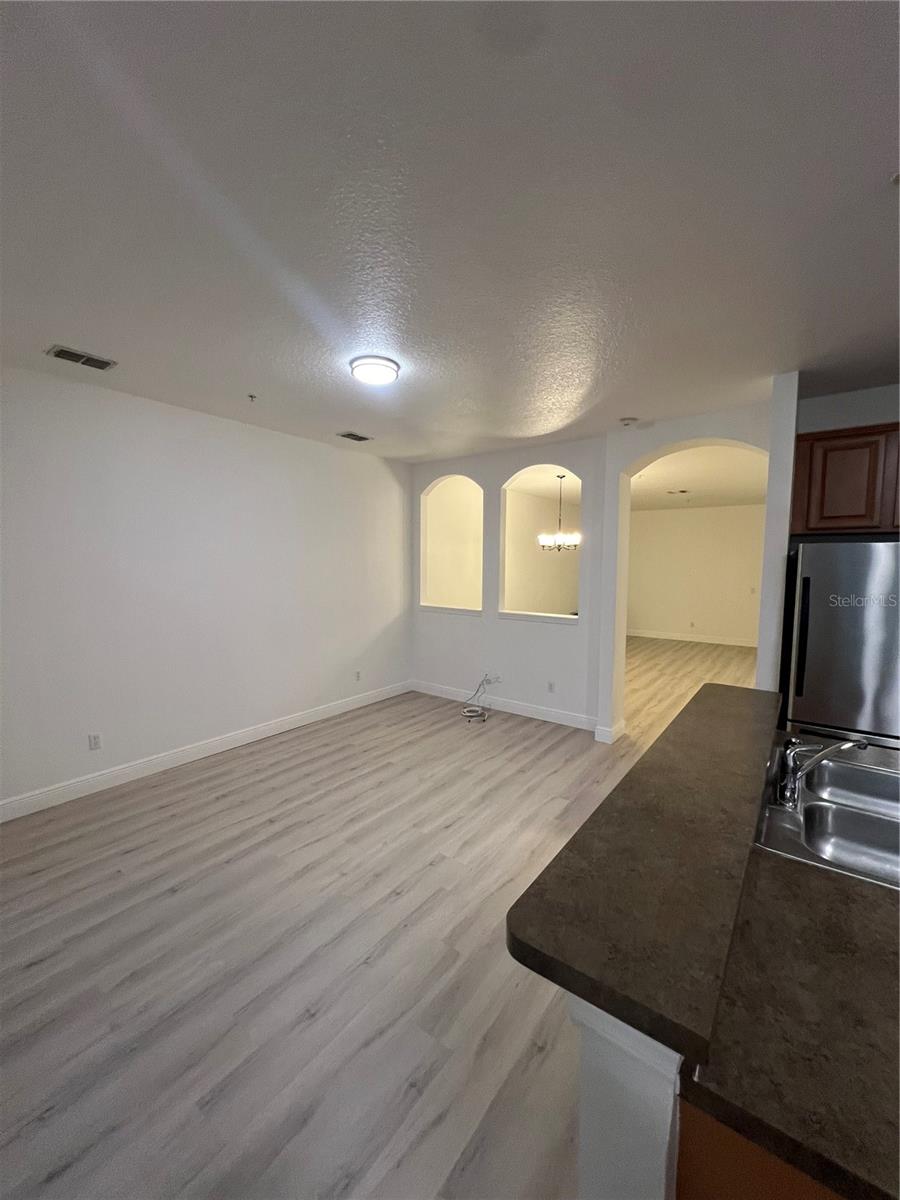 7523 Pellham Way Property Photo 7