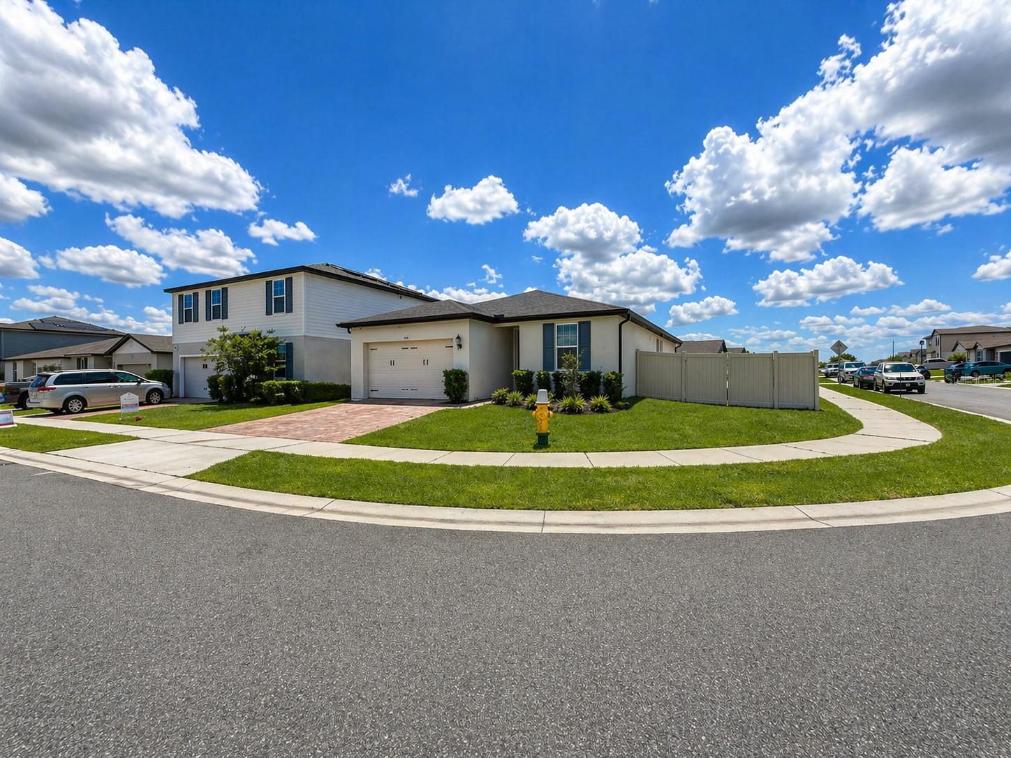 445 MCKENNA DR Property Photo 1