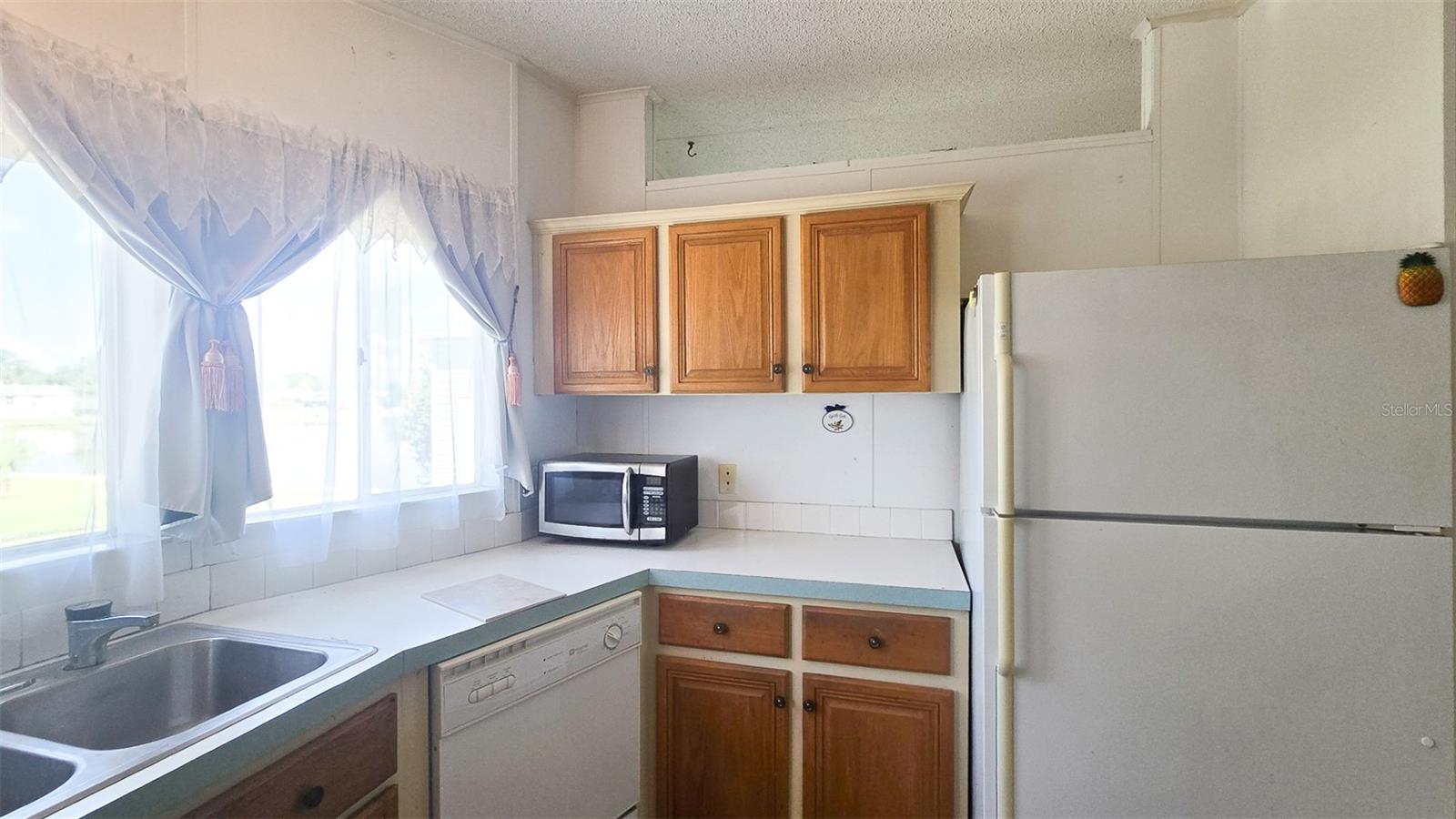 300 Beech Ct Property Photo 13