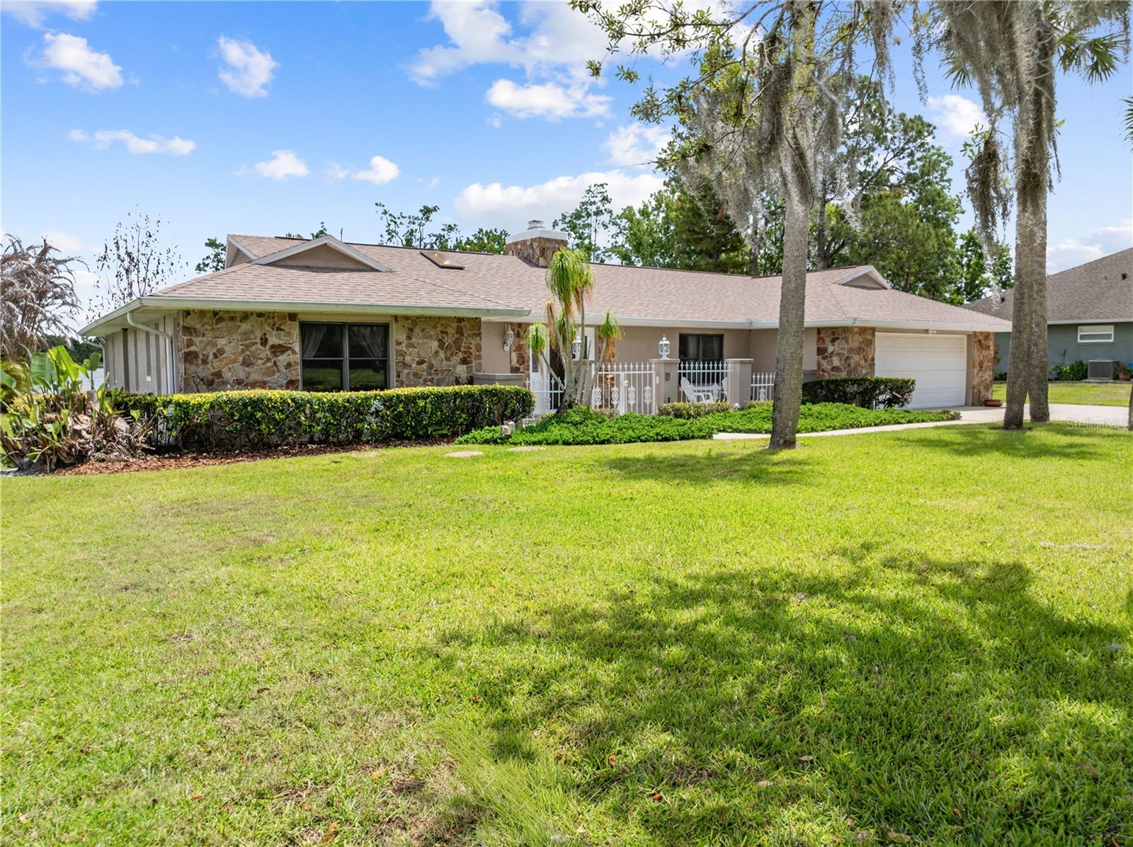 6770 Bay Shore Dr Property Photo 4
