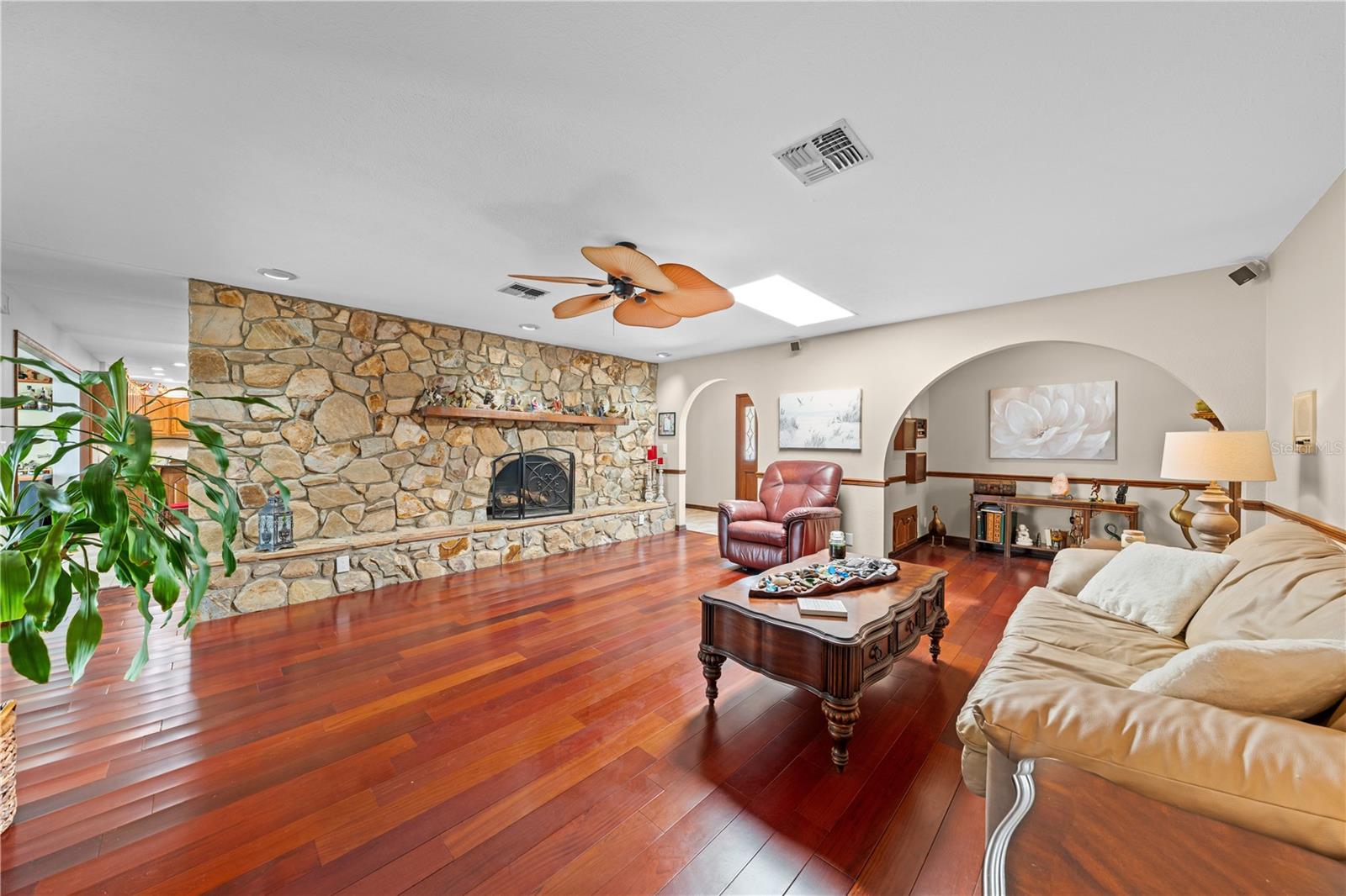 6770 Bay Shore Dr Property Photo 13