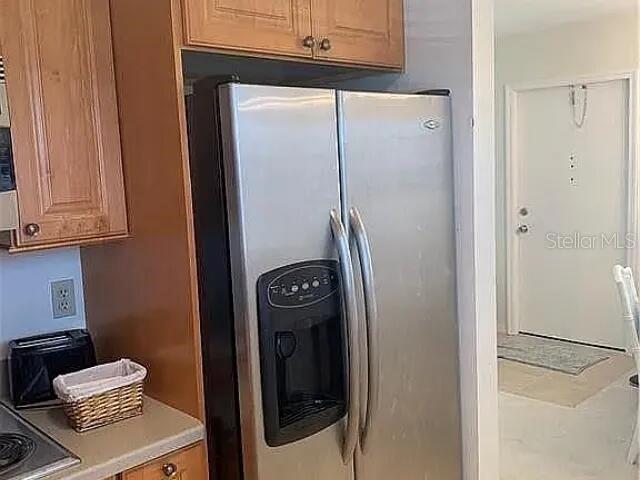 94 Spring Lake Dr #203 Property Photo 5