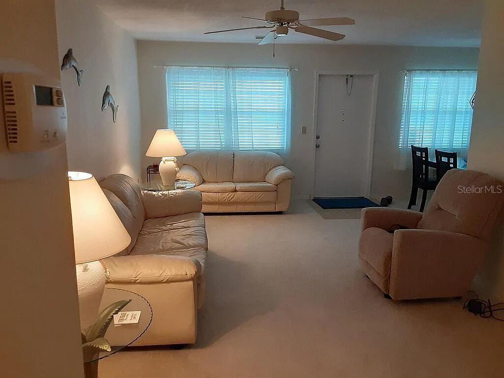 94 Spring Lake Dr #203 Property Photo 10
