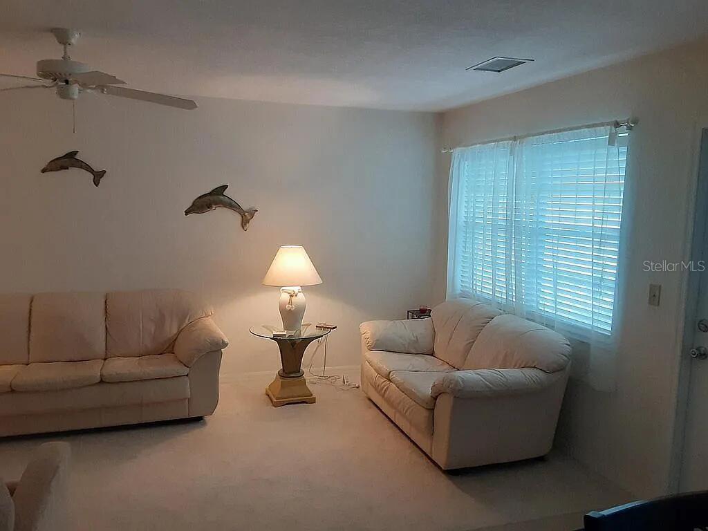 94 Spring Lake Dr #203 Property Photo 11