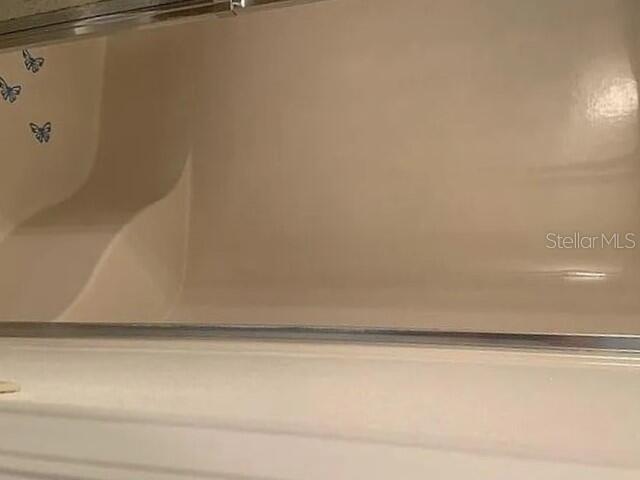 94 Spring Lake Dr #203 Property Photo 15