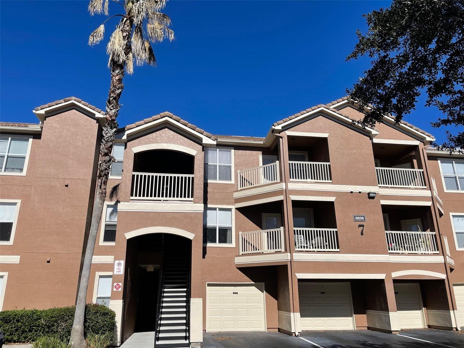 8836 VILLA VIEW CIR #201 Property Photo 1