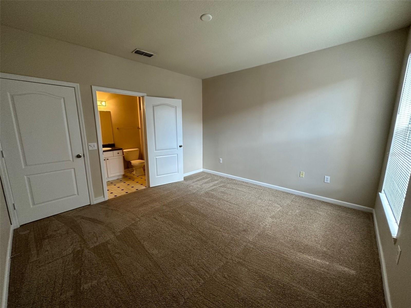 8836 Villa View Cir #201 Property Photo 14