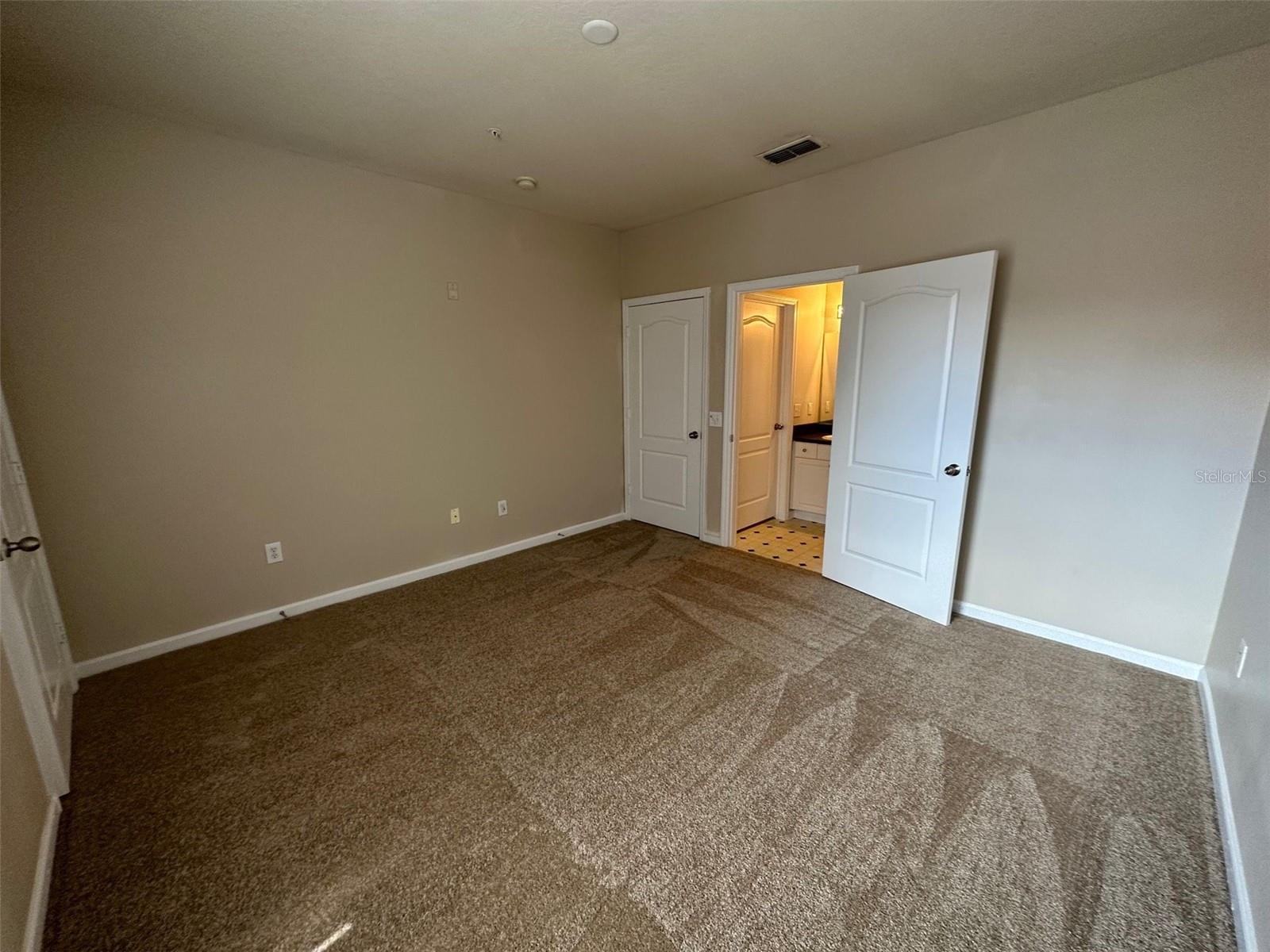 8836 Villa View Cir #201 Property Photo 15
