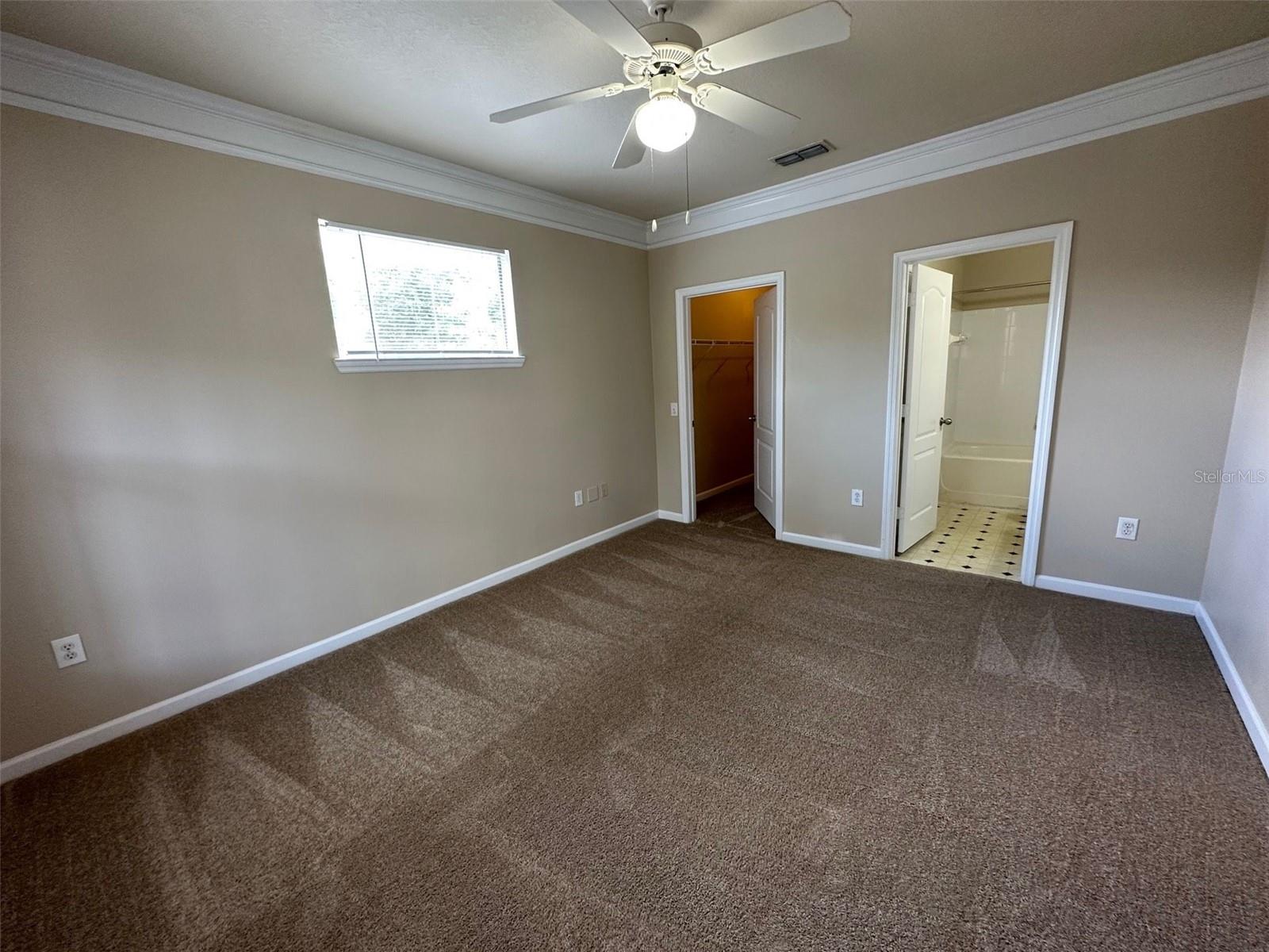 8836 Villa View Cir #201 Property Photo 18