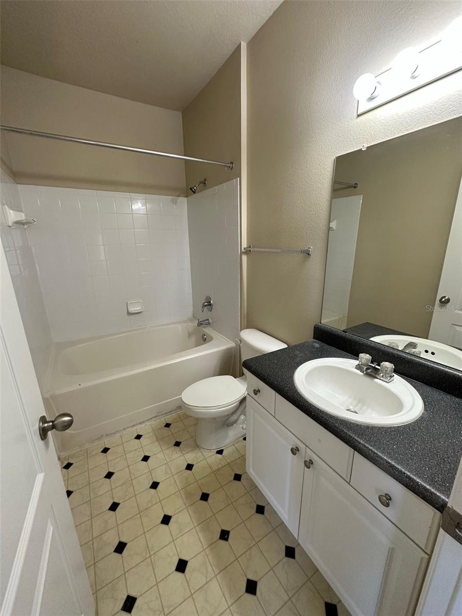 8836 Villa View Cir #201 Property Photo 24
