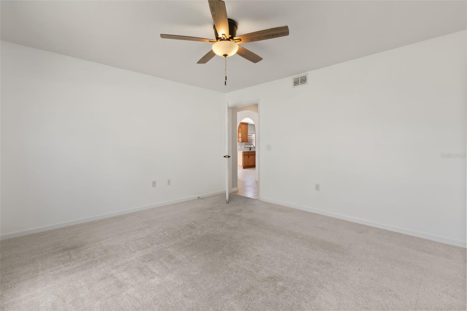 1915 Corner Crest Ct Property Photo 21