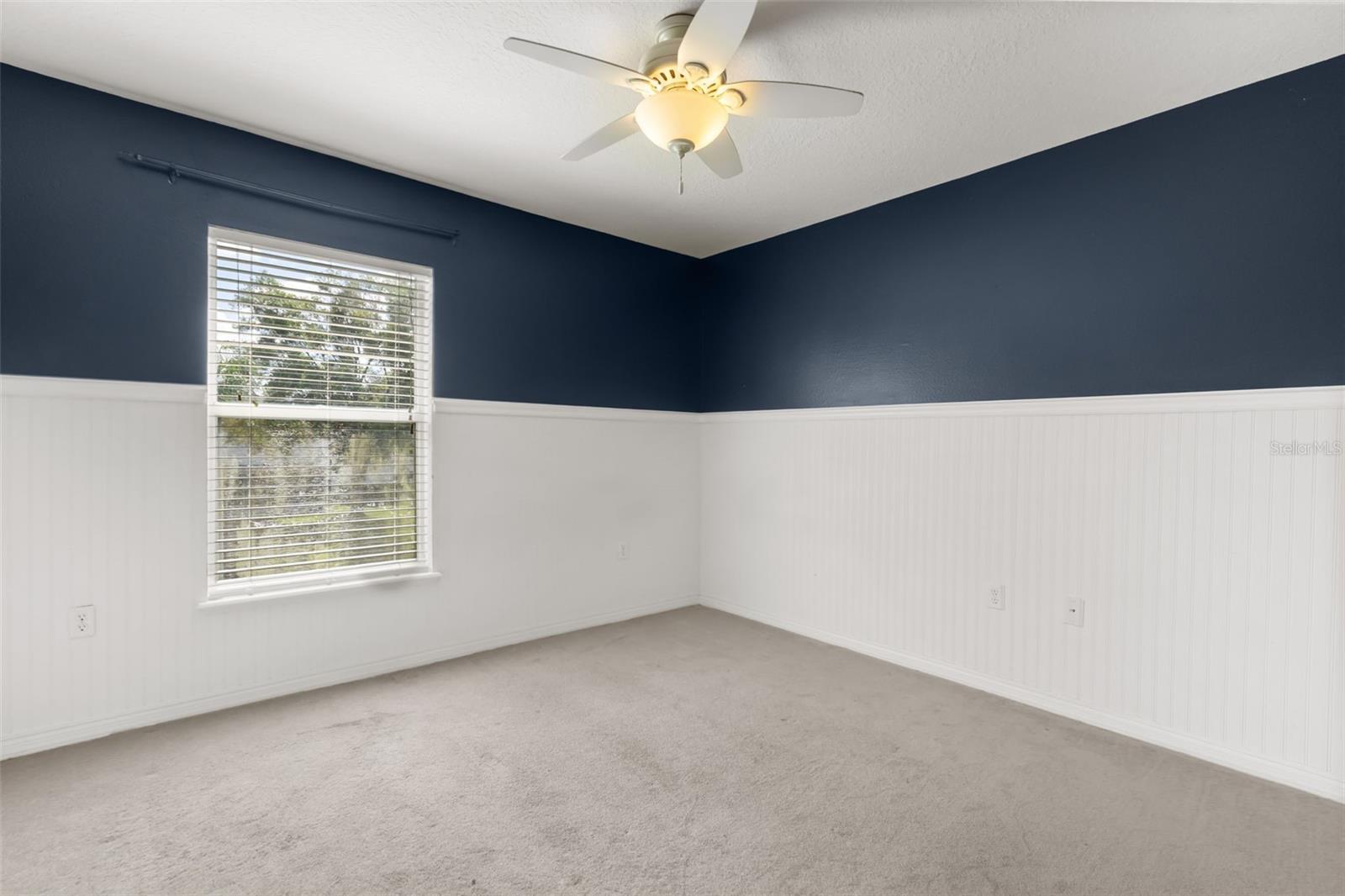 1915 Corner Crest Ct Property Photo 28