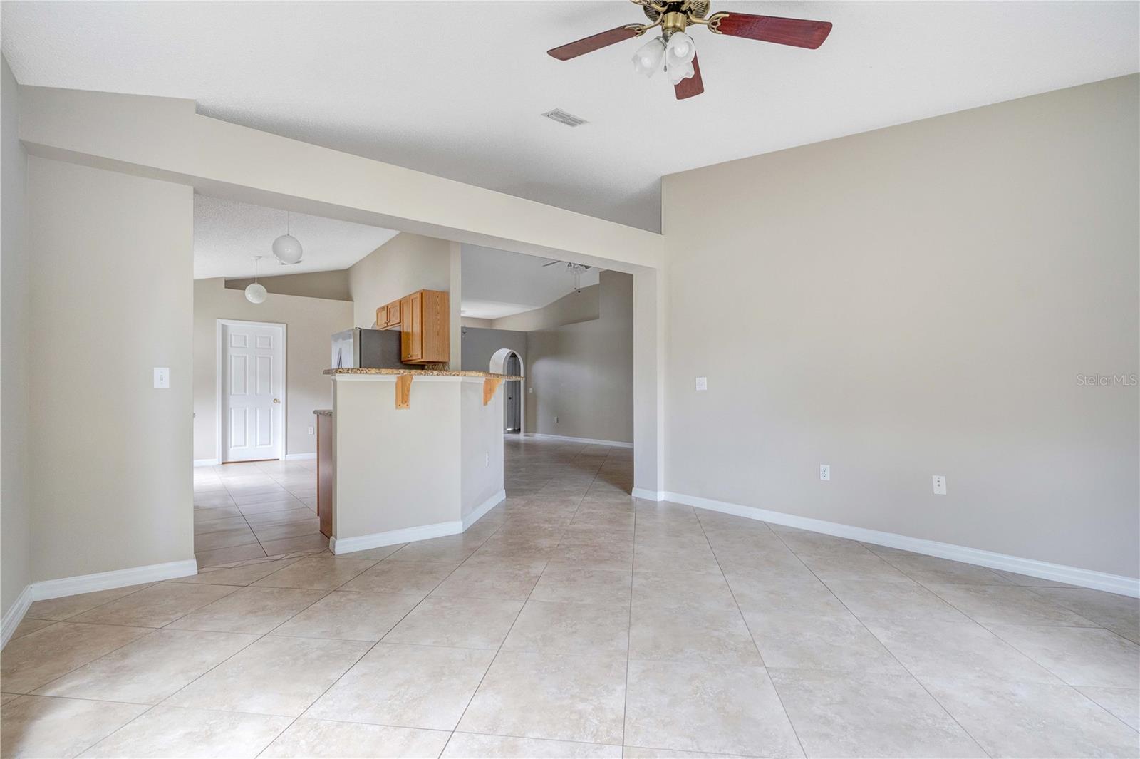 1845 Corner Meadow Cir Property Photo 6