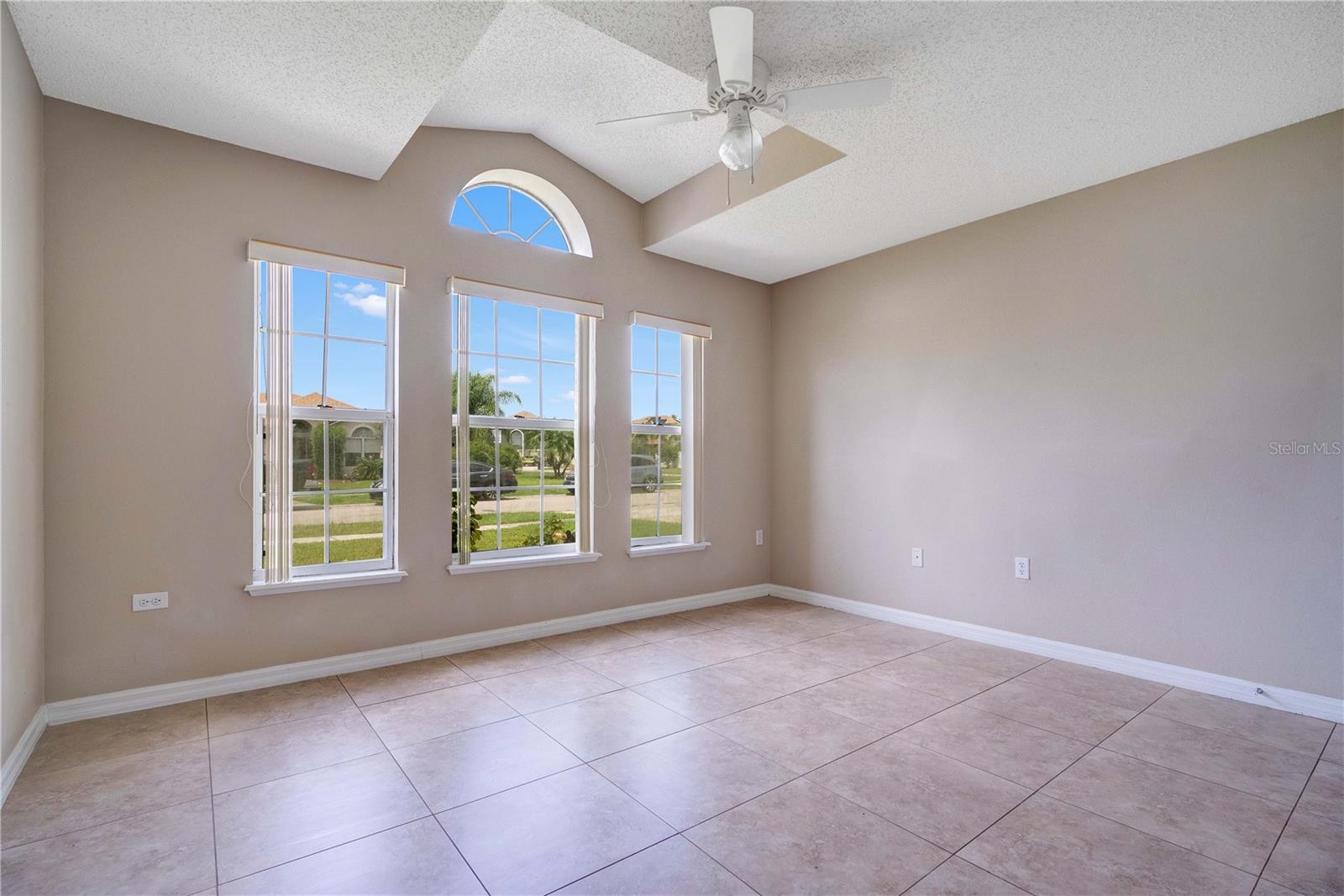 1845 Corner Meadow Cir Property Photo 14