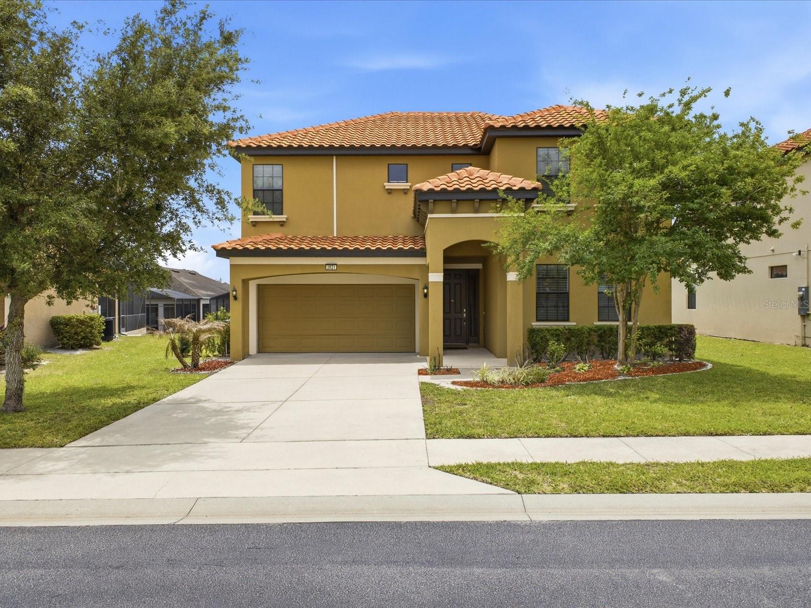2621 Rosemont Cir Property Photo 1