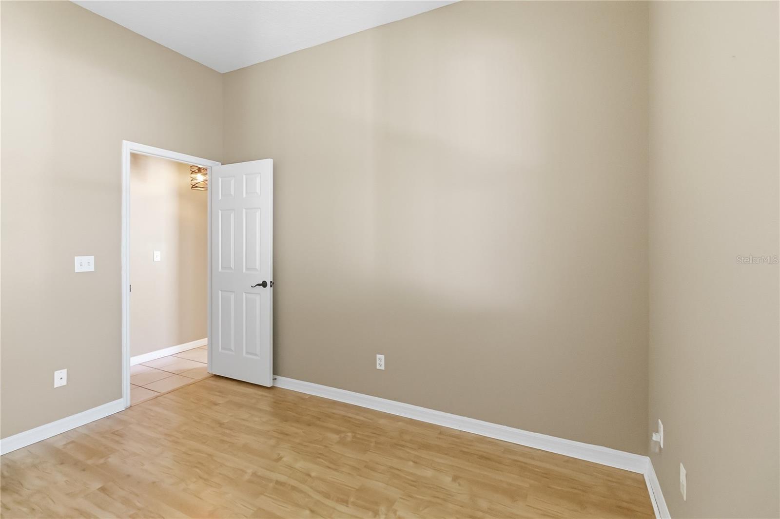 677 Buckhaven Loop Property Photo 22