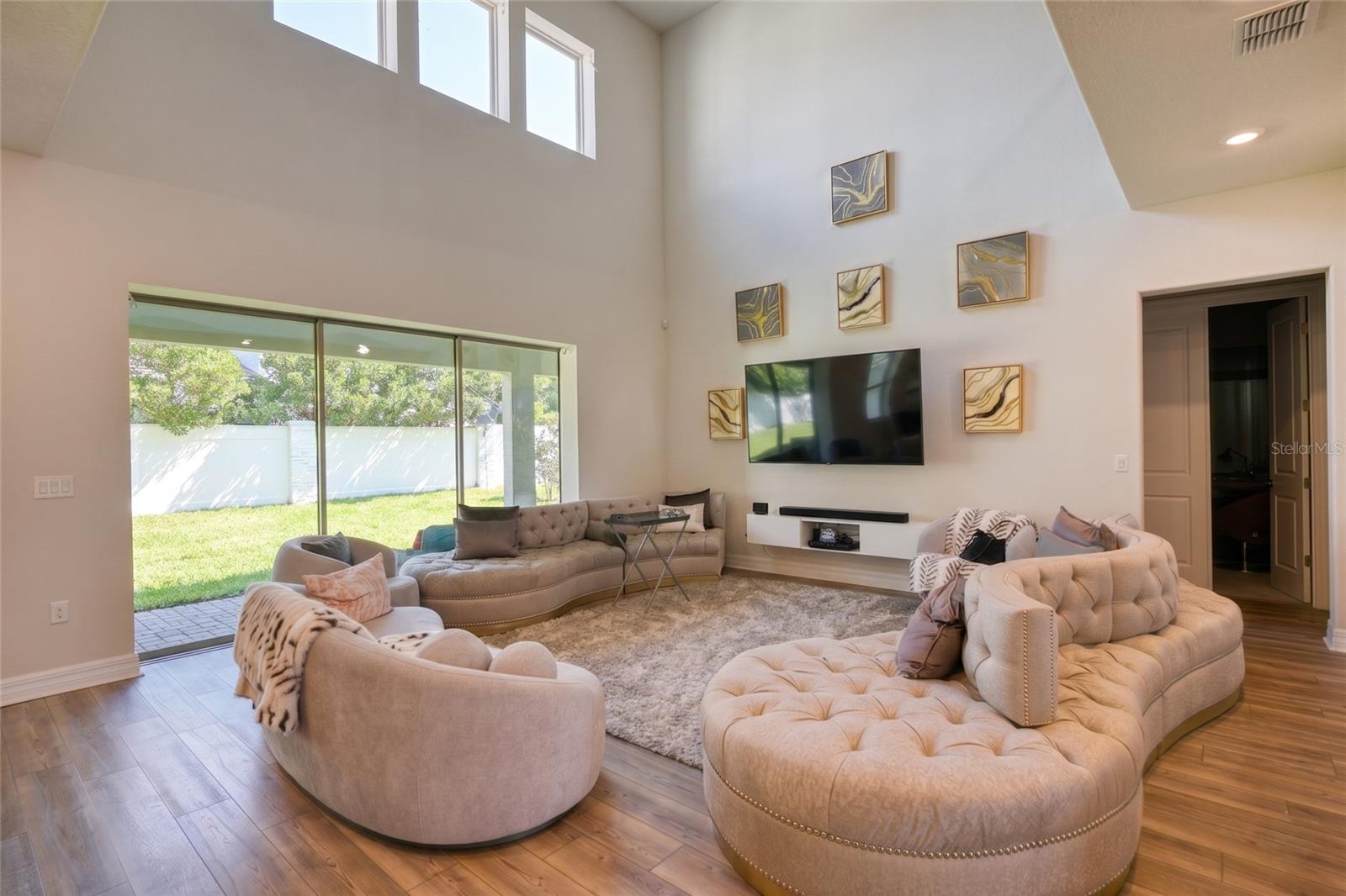 8059 Leaf Grove Cir Property Photo 10