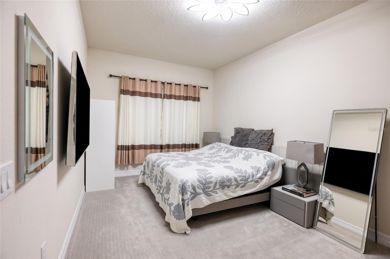 8059 Leaf Grove Cir Property Photo 28
