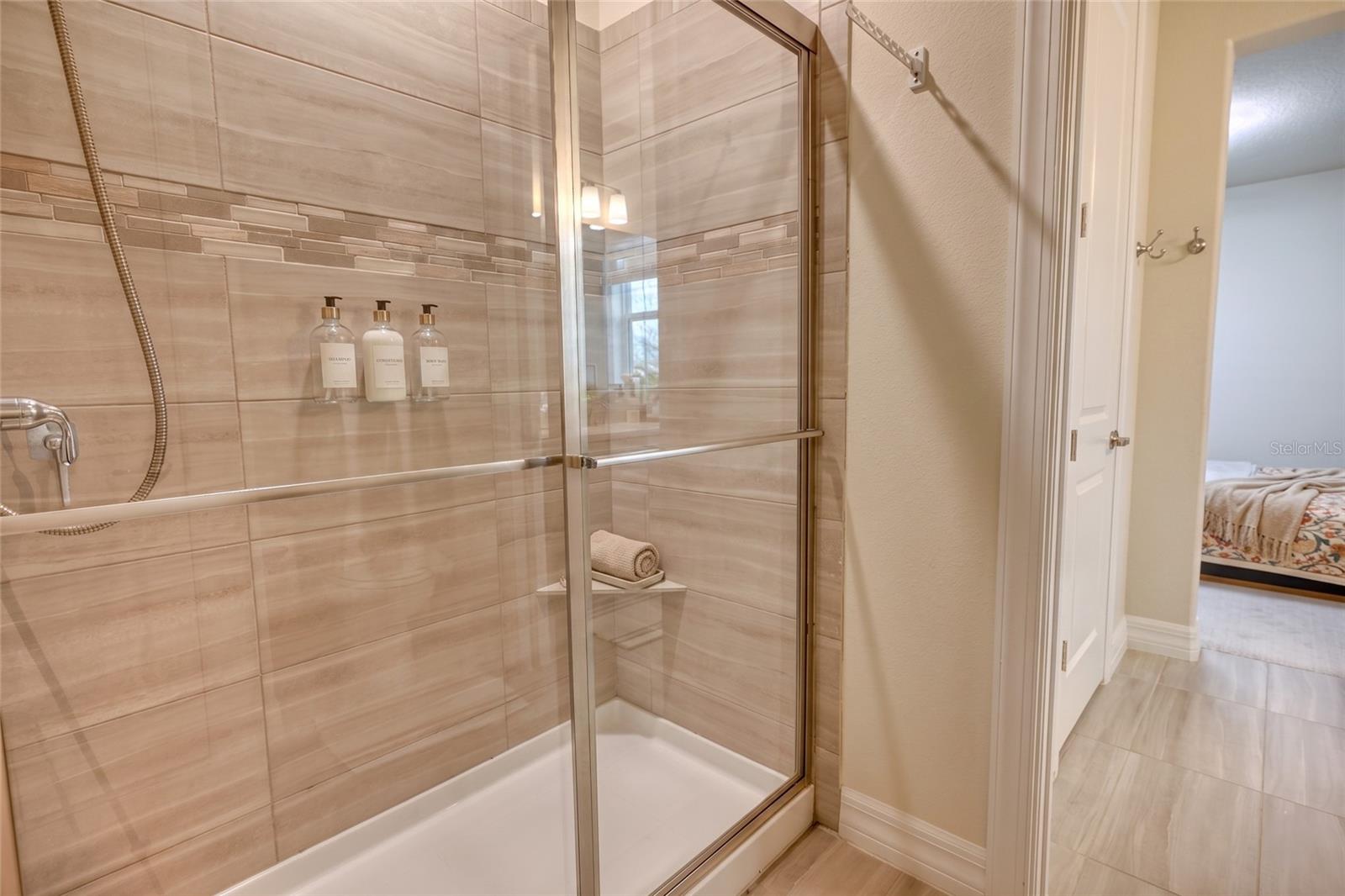 8059 Leaf Grove Cir Property Photo 31