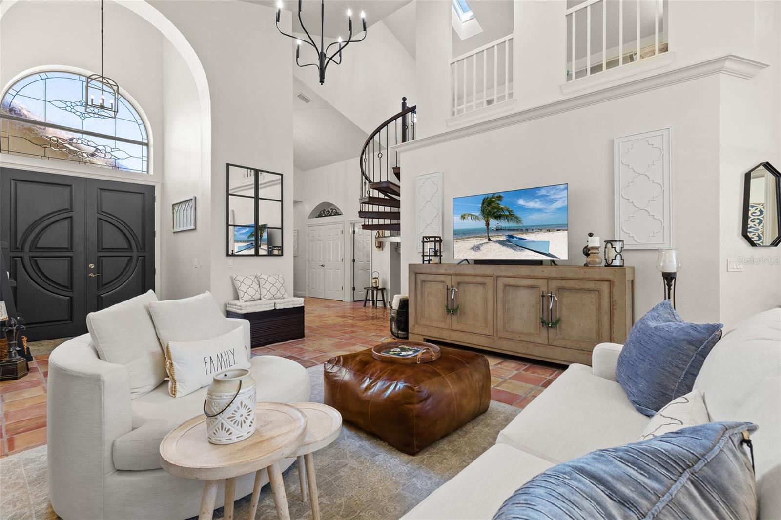 2428 Via Genova Property Photo 7