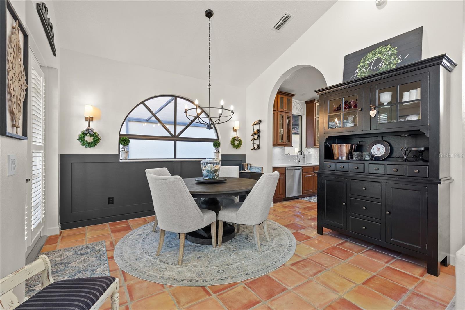 2428 Via Genova Property Photo 13