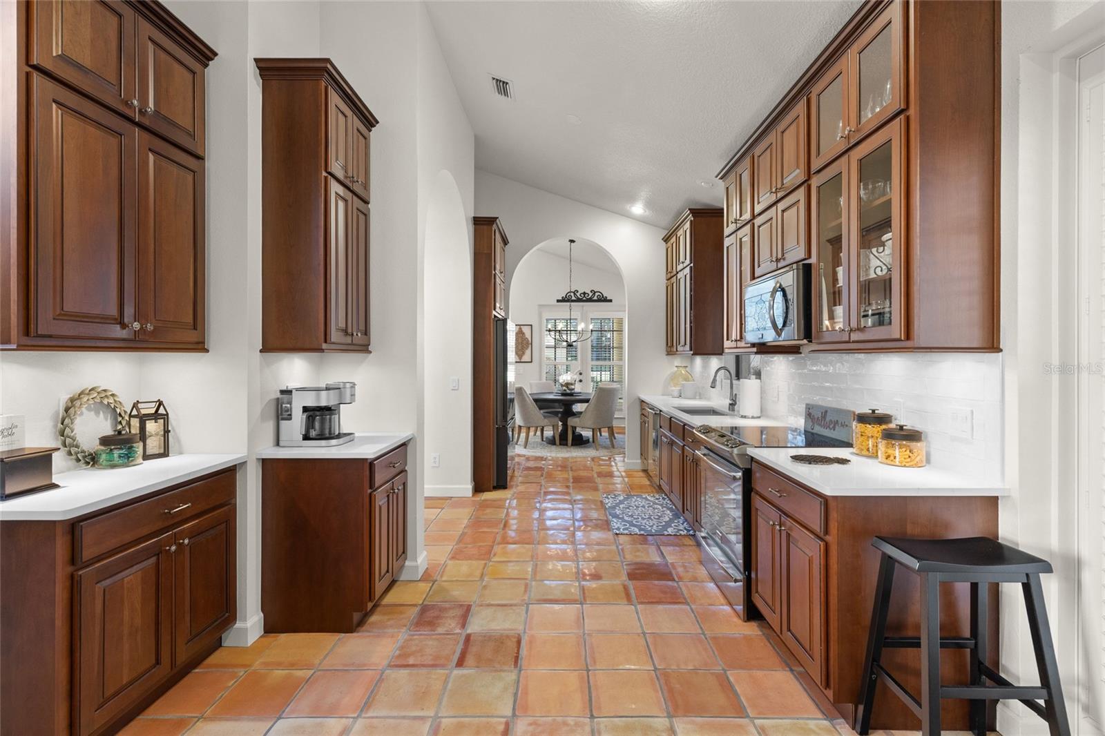 2428 Via Genova Property Photo 14