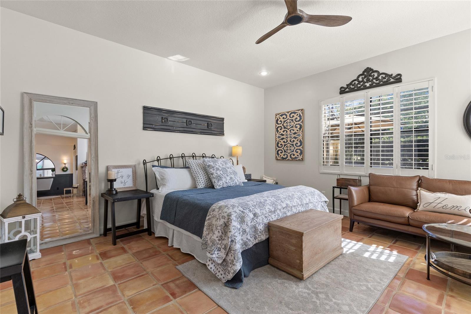 2428 Via Genova Property Photo 16