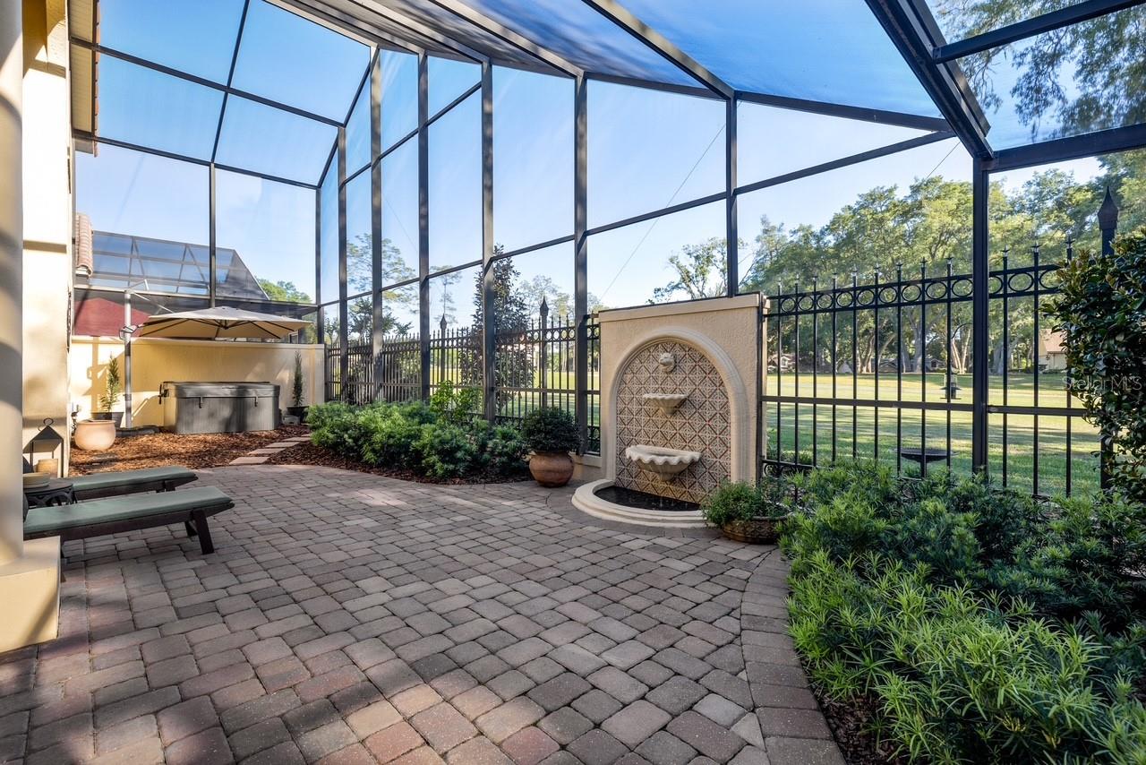 2428 Via Genova Property Photo 32