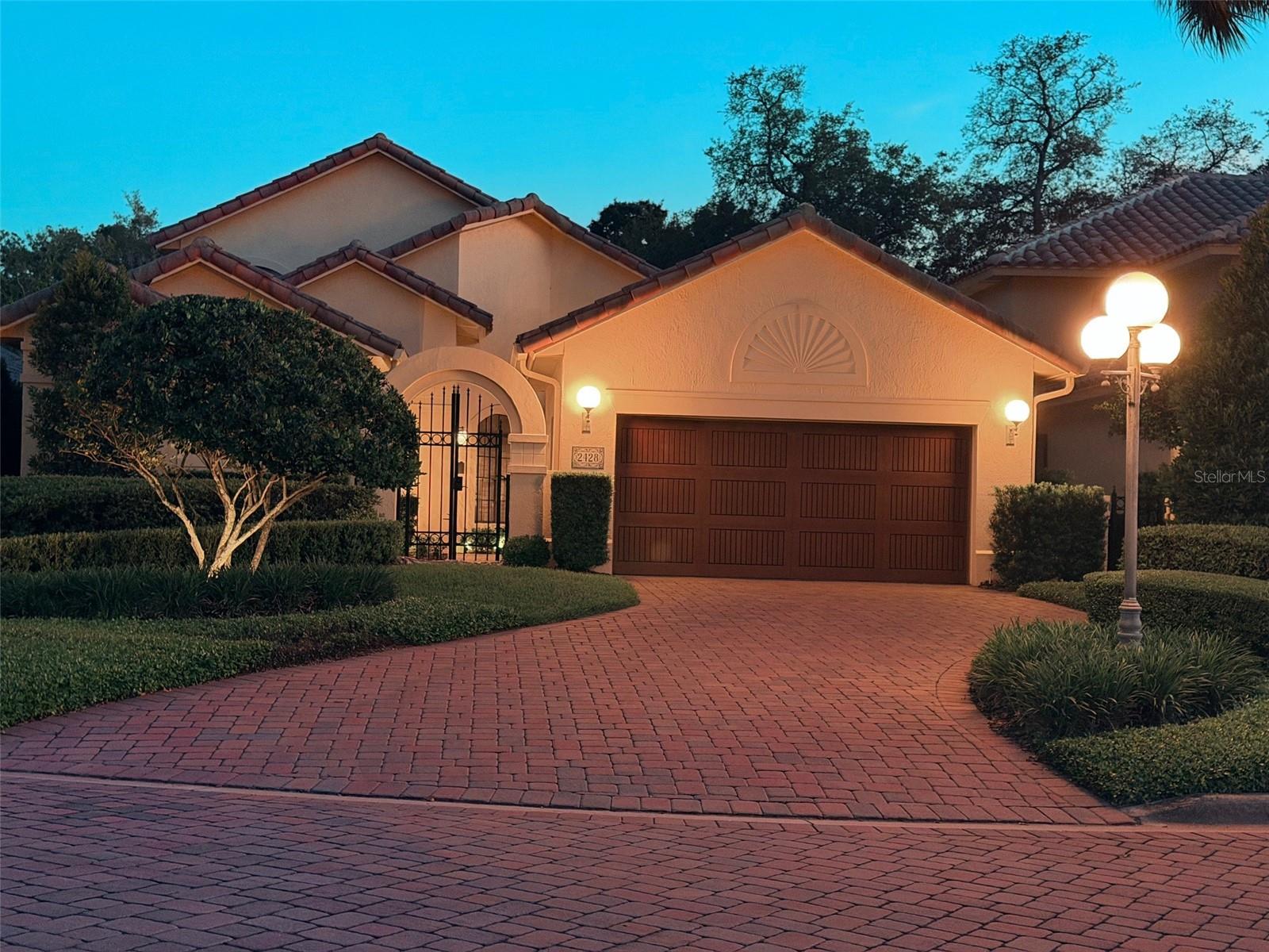 2428 Via Genova Property Photo 37