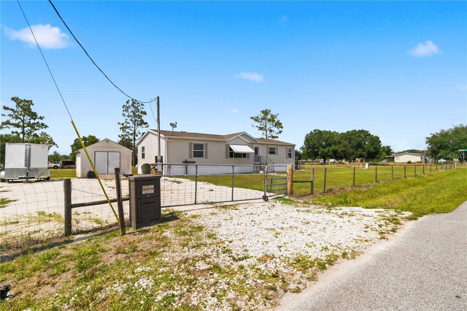9109 Atlas Dr Property Photo 7
