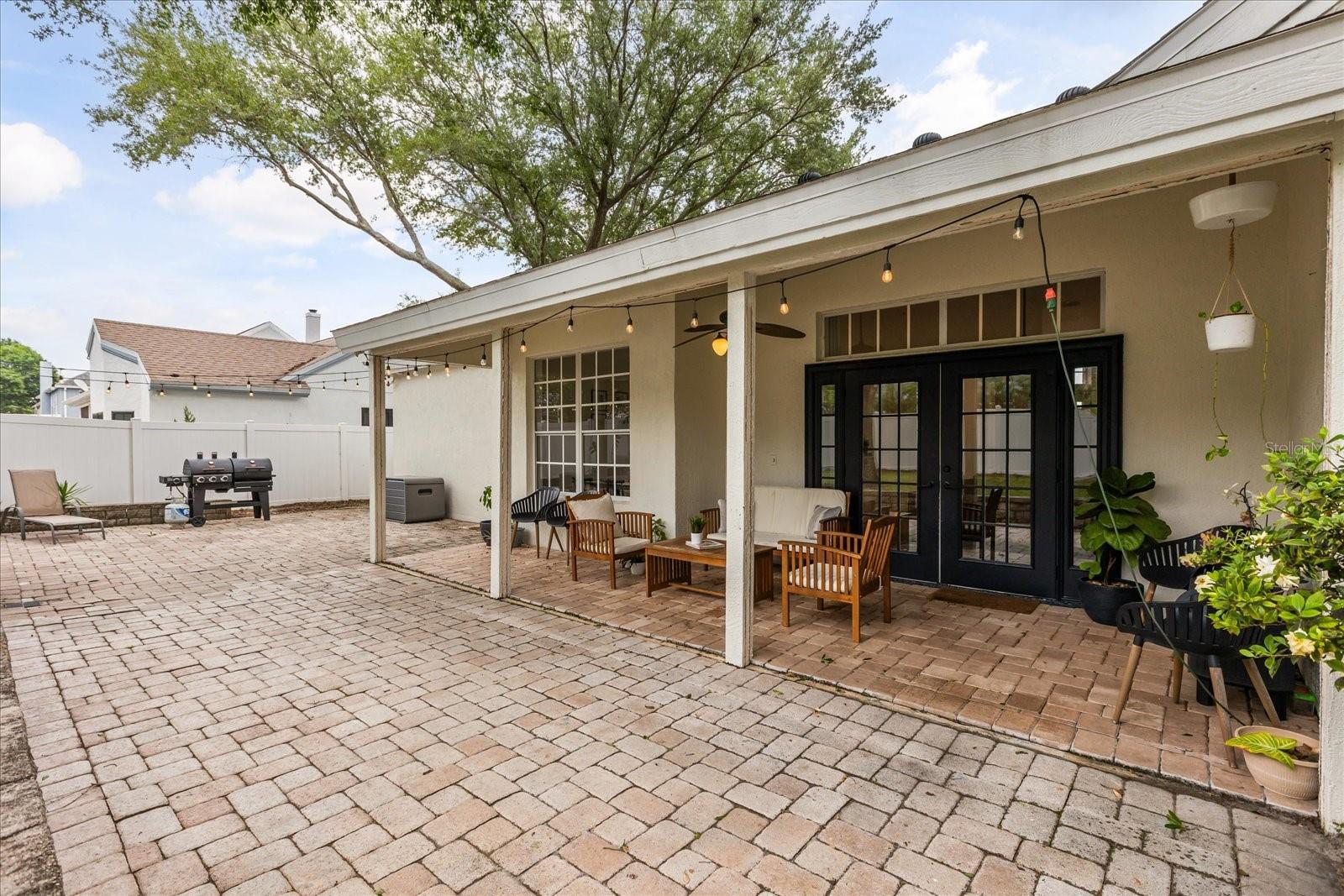 1934 Thoroughbred Dr Property Photo 37