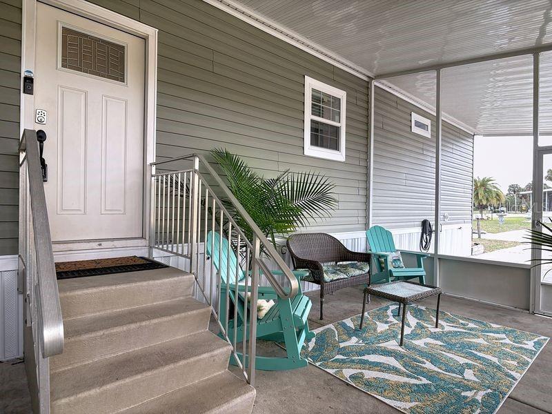 102 ASH ST Property Photo 1