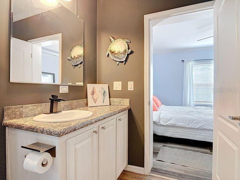 102 Ash St Property Photo 21
