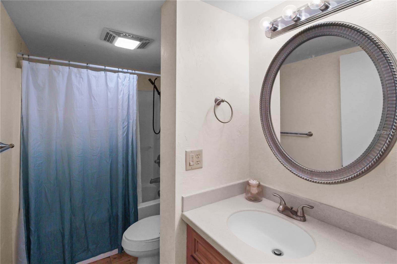 3566 Camelot Dr #6 Property Photo 12