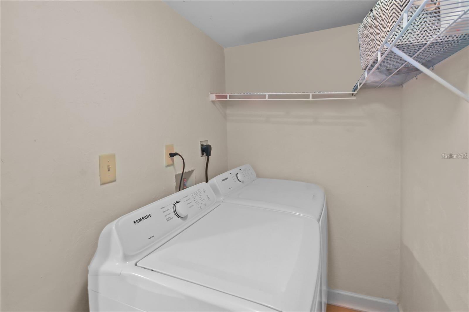 3566 Camelot Dr #6 Property Photo 16