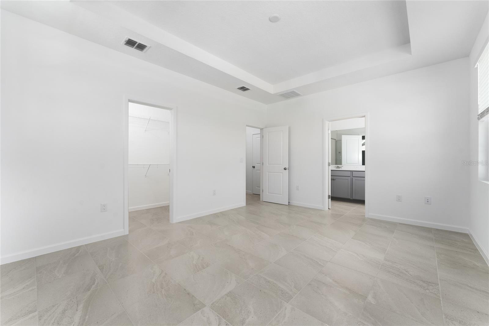 2426 Celebration Blvd Property Photo 17