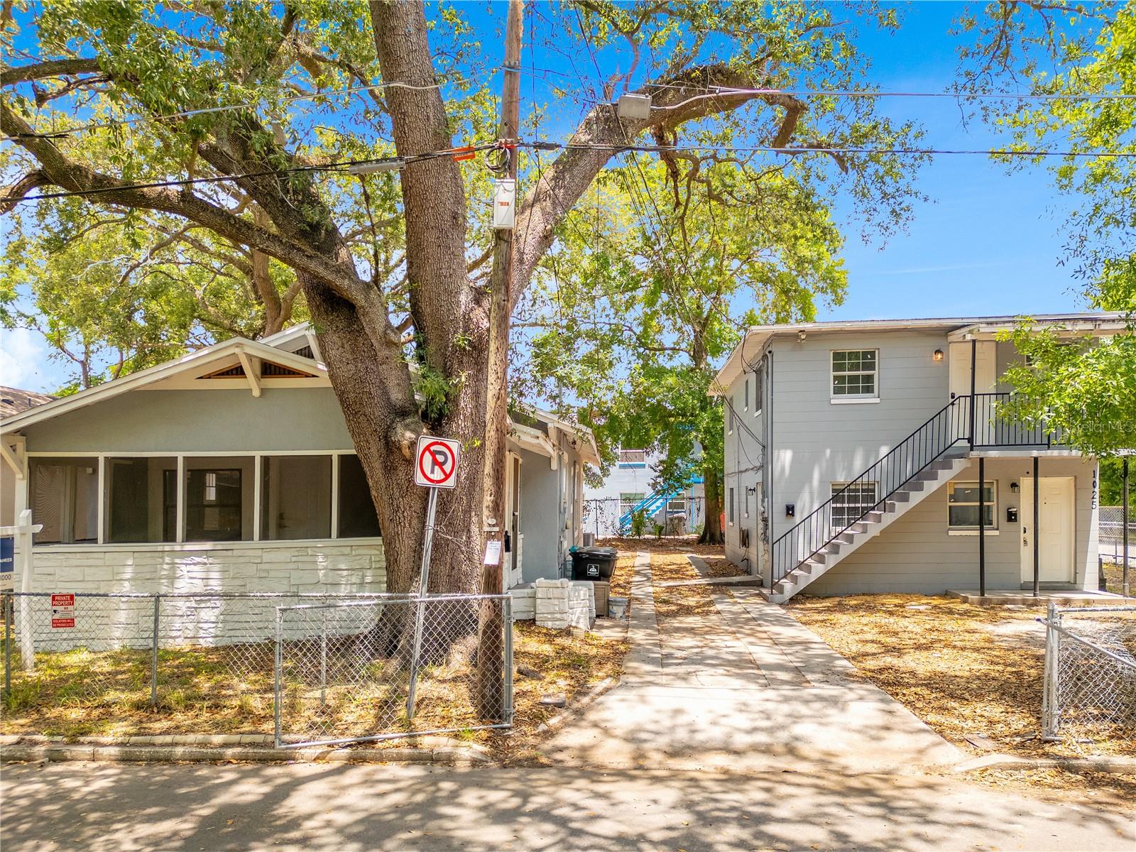 1029 Colyer St Property Photo 1