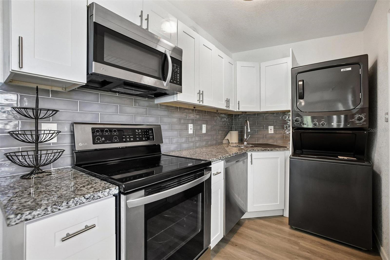 2321 Ednor St Property Photo 10