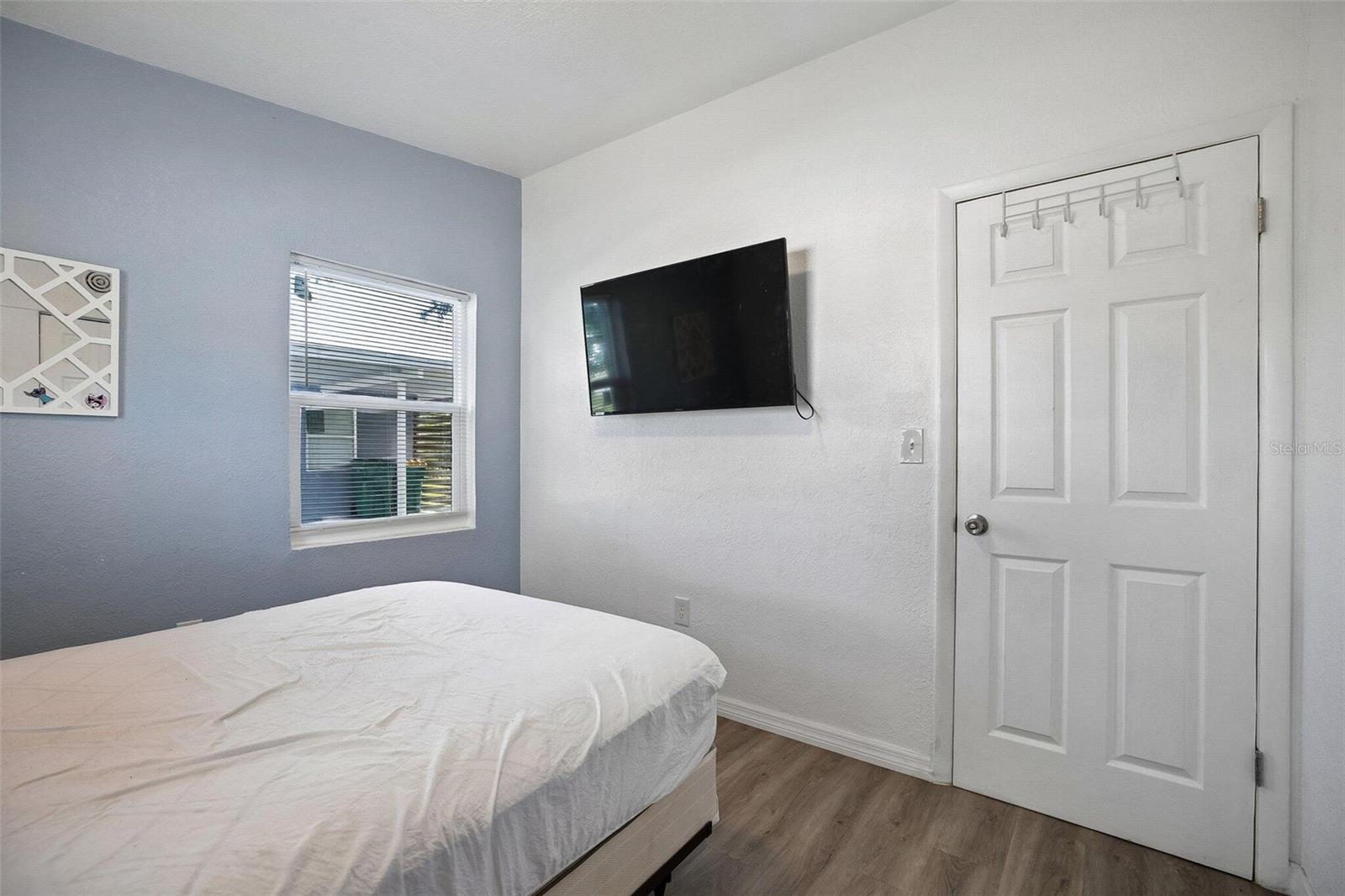 2321 Ednor St Property Photo 20