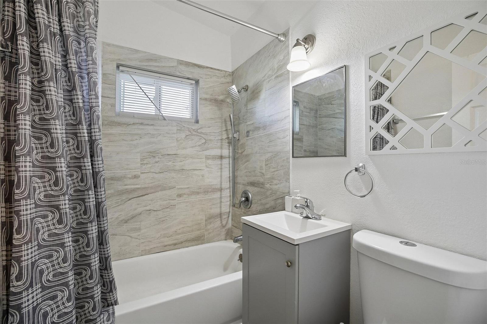 2321 Ednor St Property Photo 22