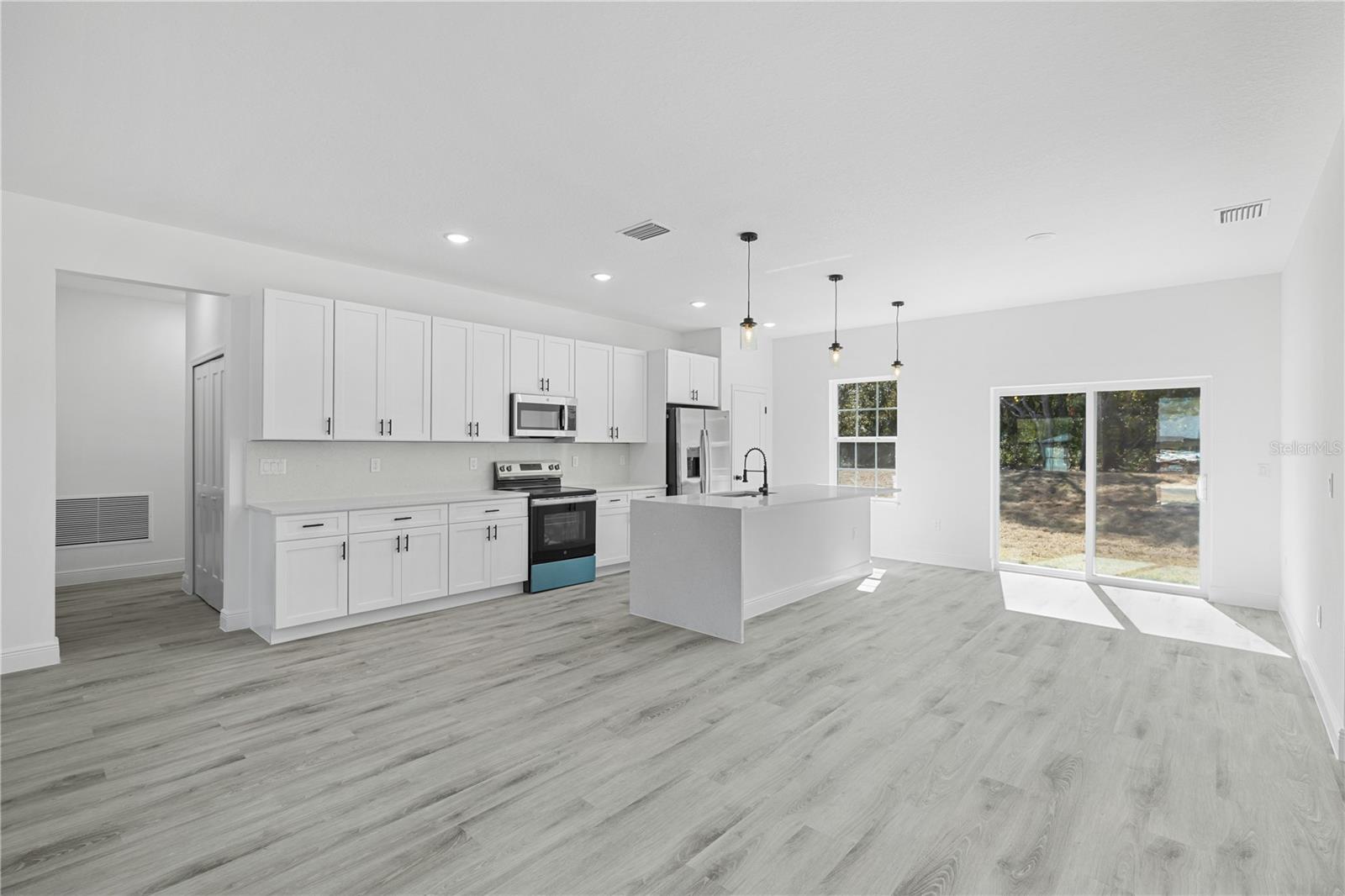 8839 N Joann Dr Property Photo 11