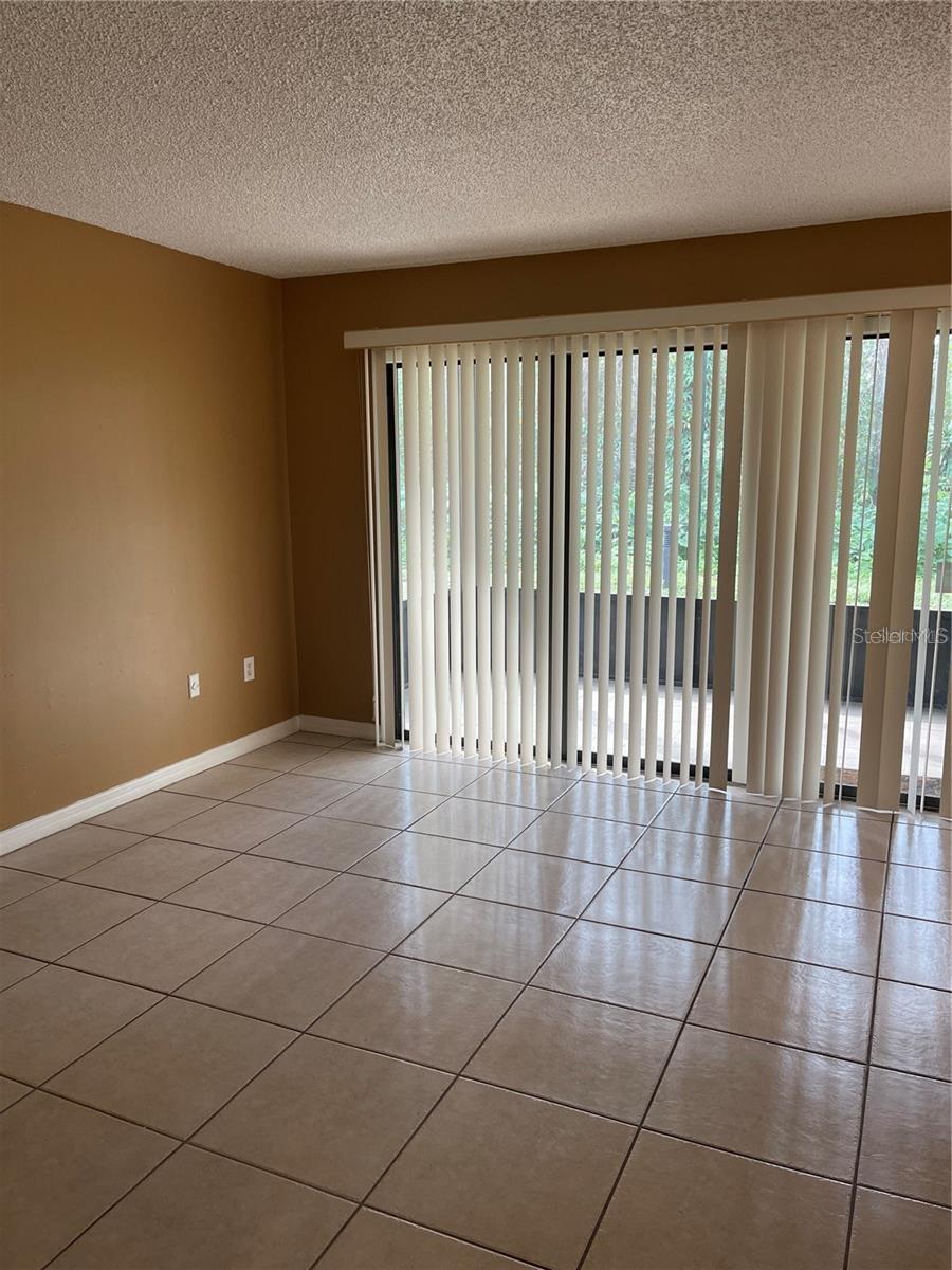 5109 Eaglesmere Dr #11a Property Photo 3