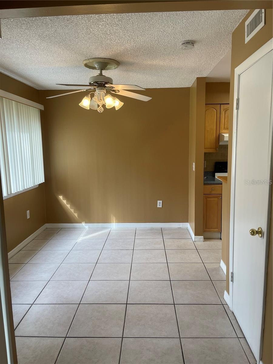5109 Eaglesmere Dr #11a Property Photo 4