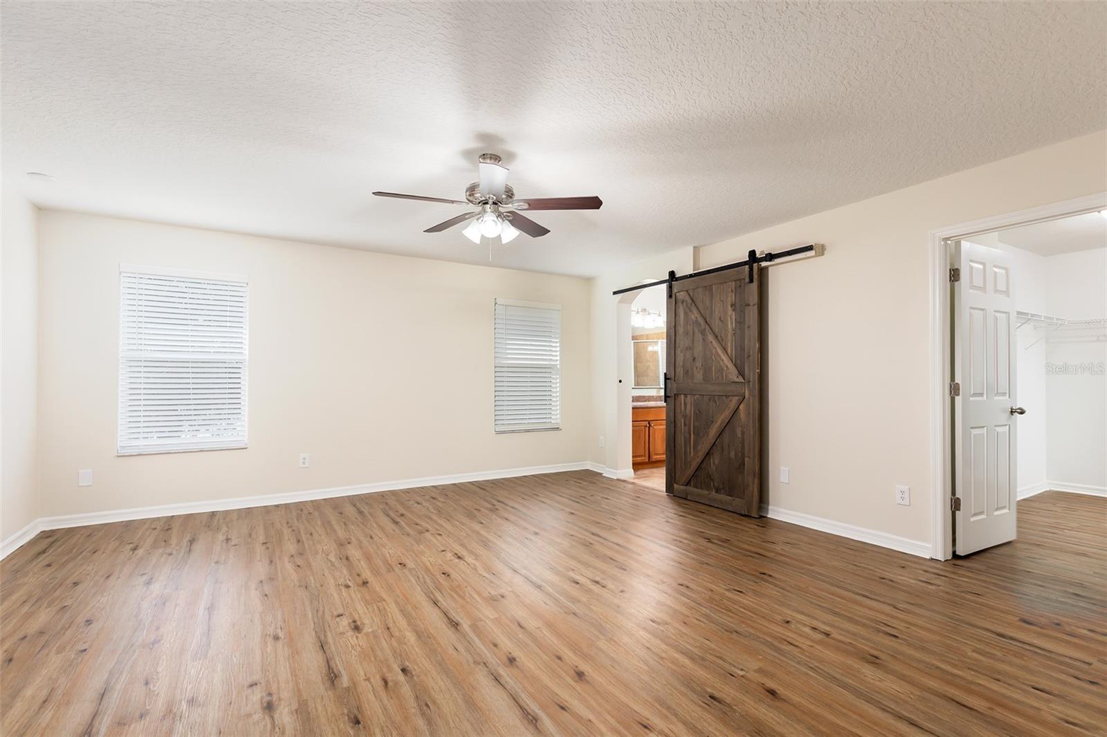 13844 Amelia Pond Dr Property Photo 16