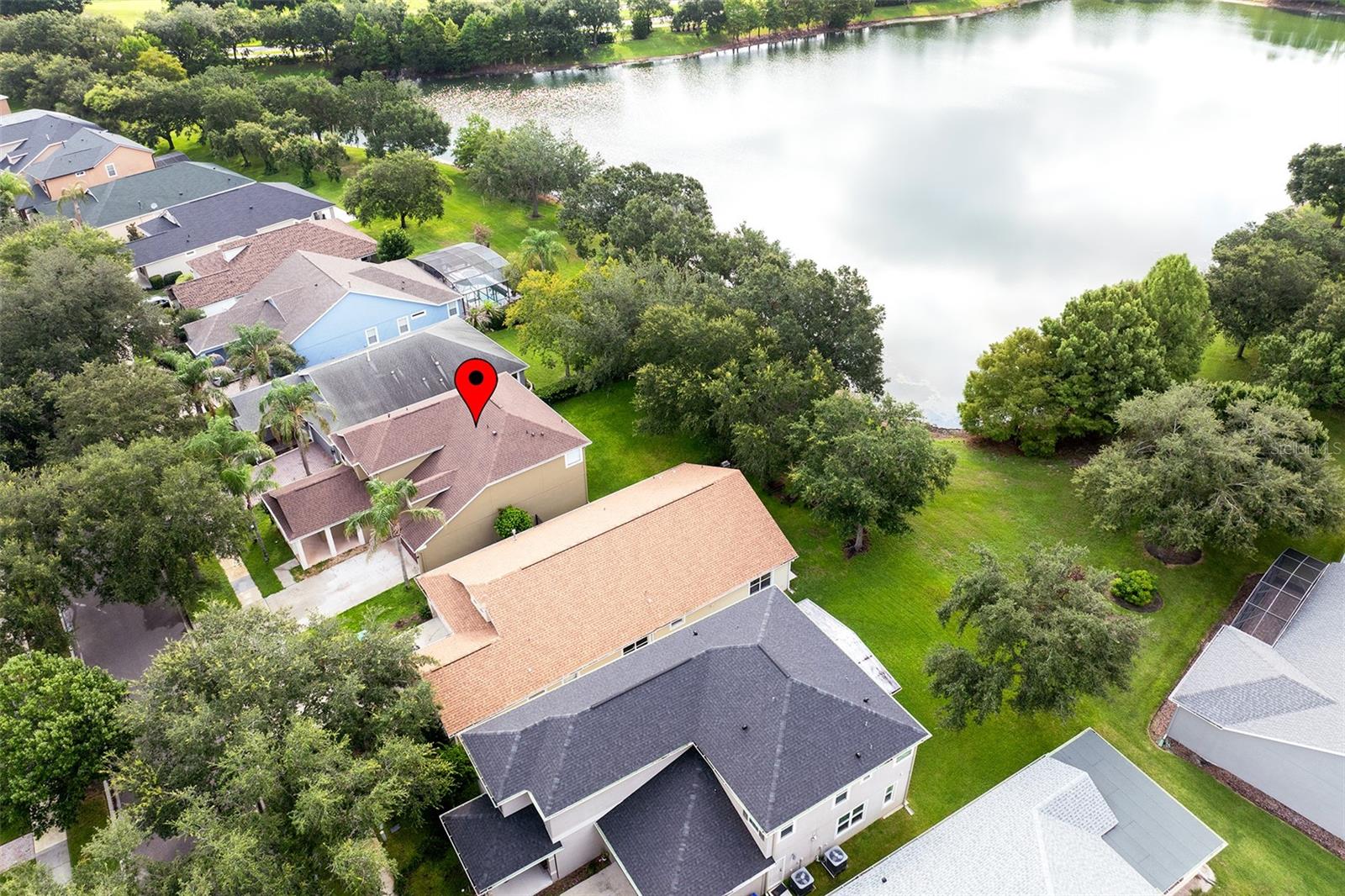 13844 Amelia Pond Dr Property Photo 34