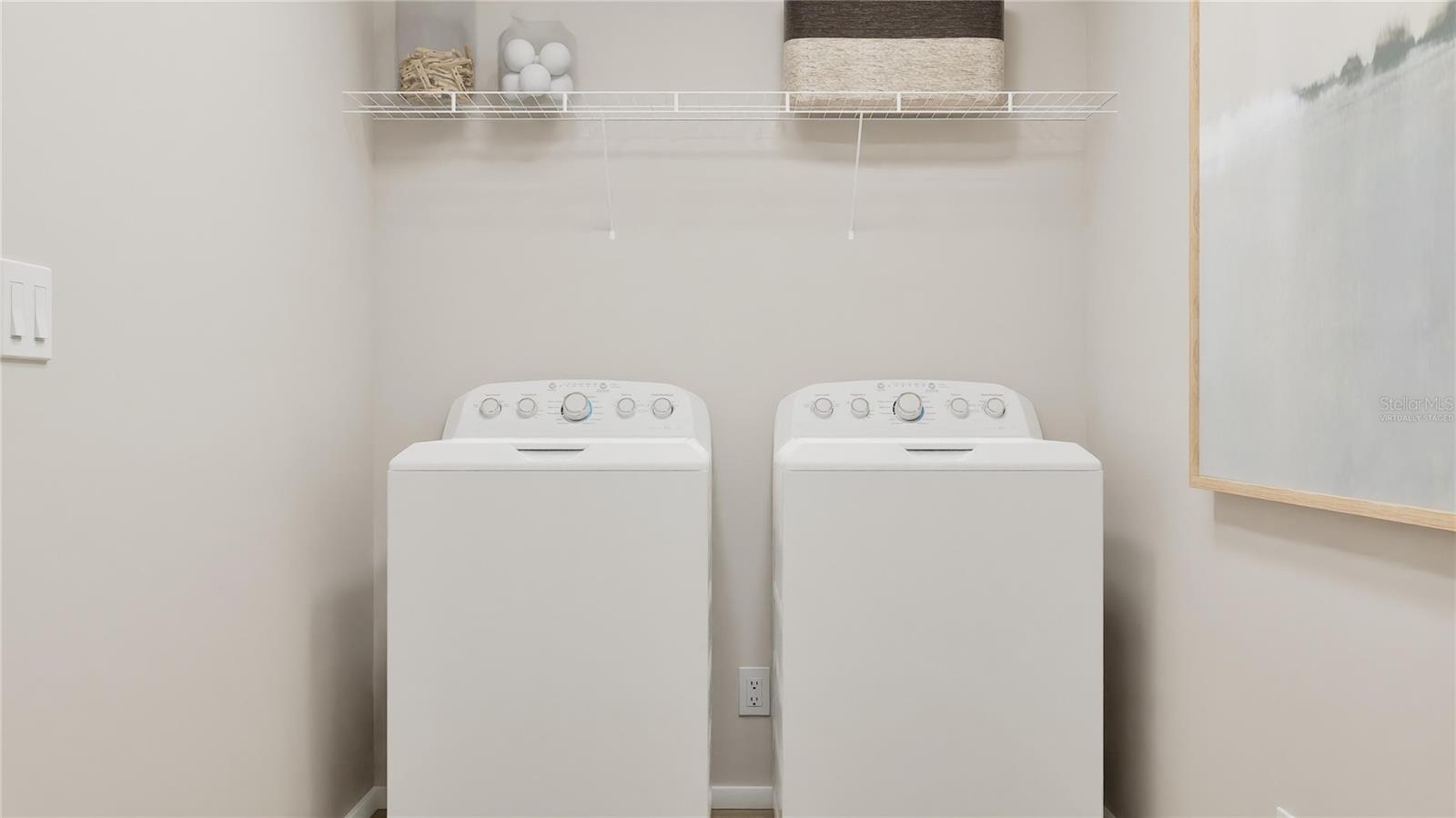 282 Ceramic Ln Property Photo 15