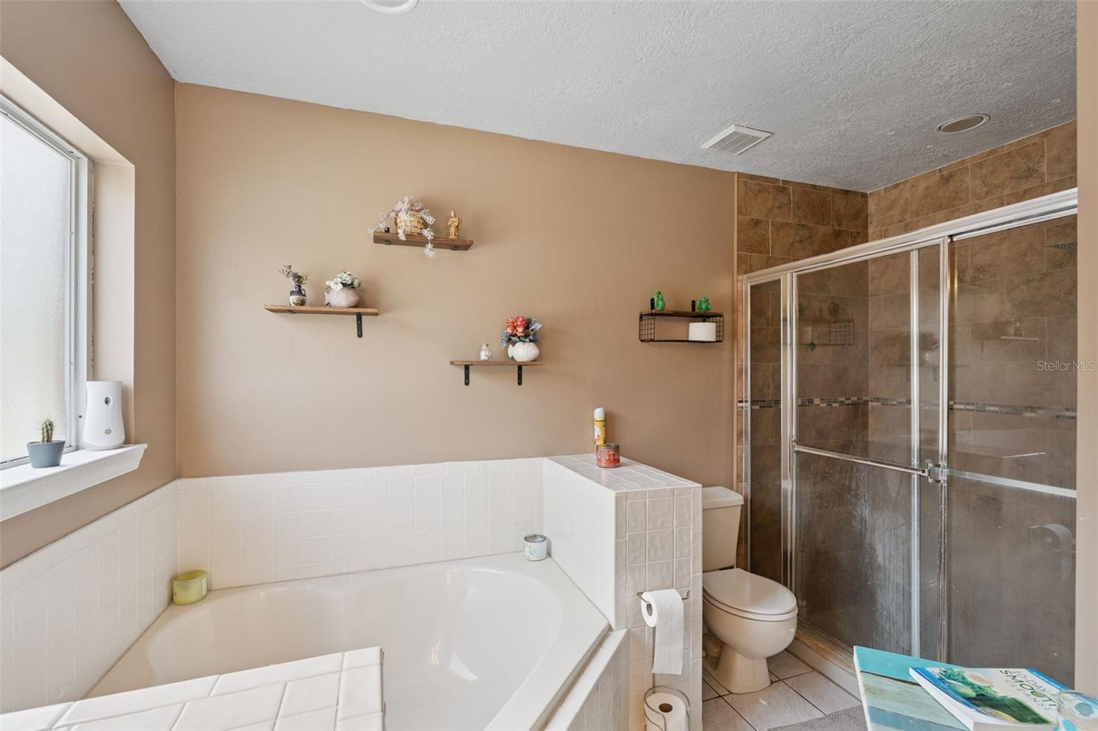 4485 Weeping Willow Cir Property Photo 14
